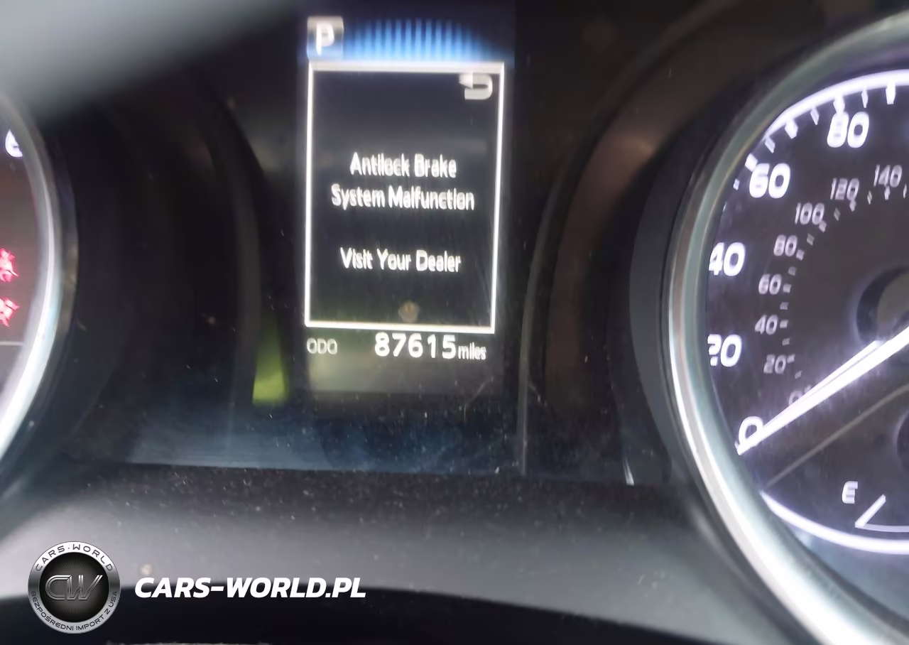 2018 Toyota Camry Se VIN:4T1B11HK0JU091097 - 14