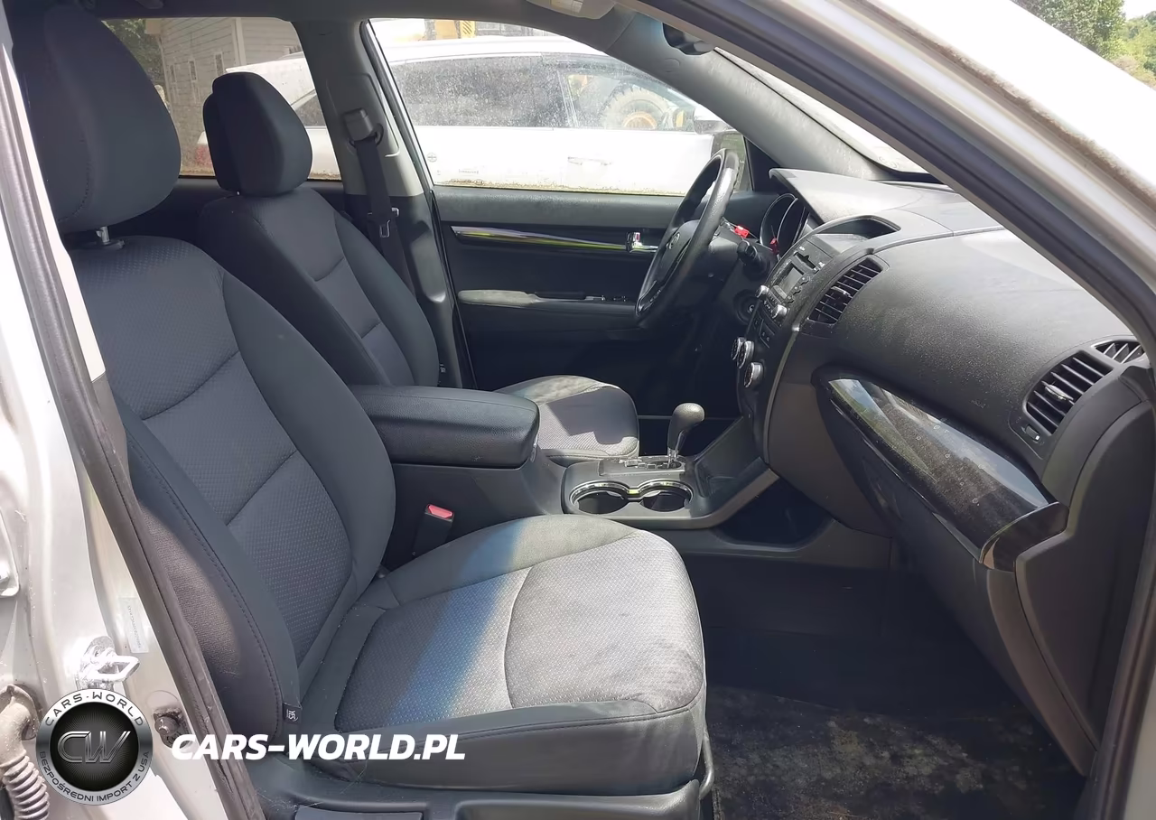2012 Kia Sorento Lx VIN:5XYKT3A60CG224856 - 5