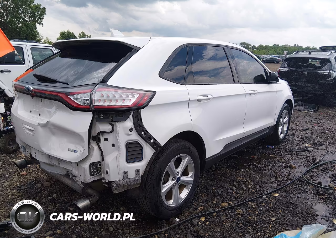 2017 Ford Edge Se VIN:2FMPK4G9XHBC53384 - 4