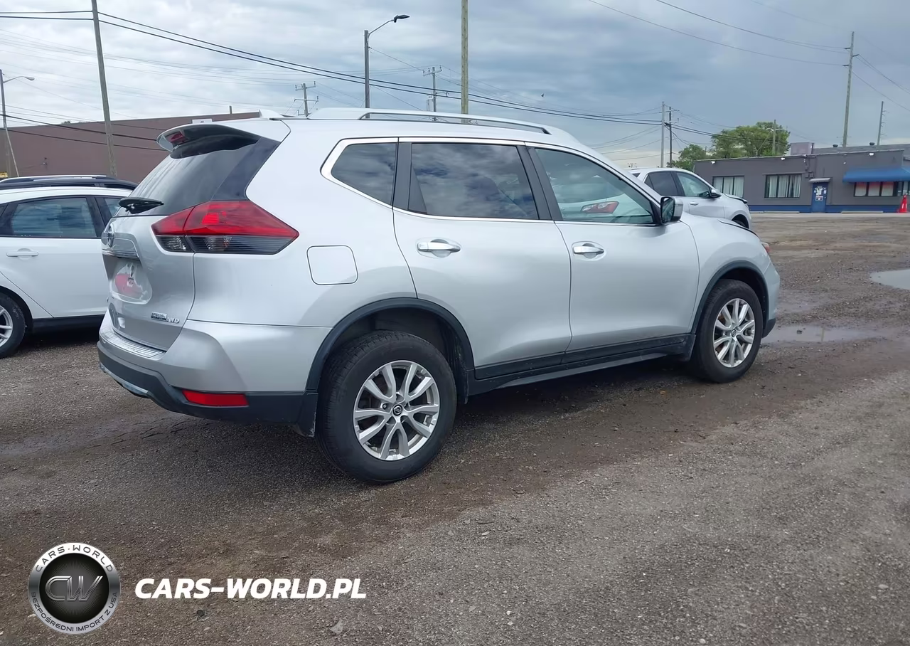 2019 Nissan Rogue S VIN:5N1AT2MV2KC841523 - 4