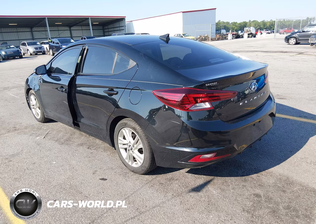 2019 Hyundai Elantra Sel VIN:5NPD84LF5KH448161 - 3