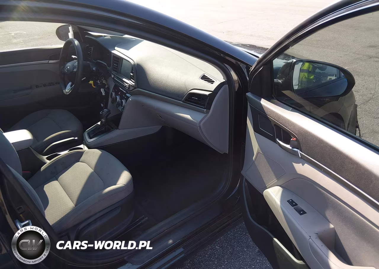 2019 Hyundai Elantra Sel VIN:5NPD84LF5KH448161 - 5