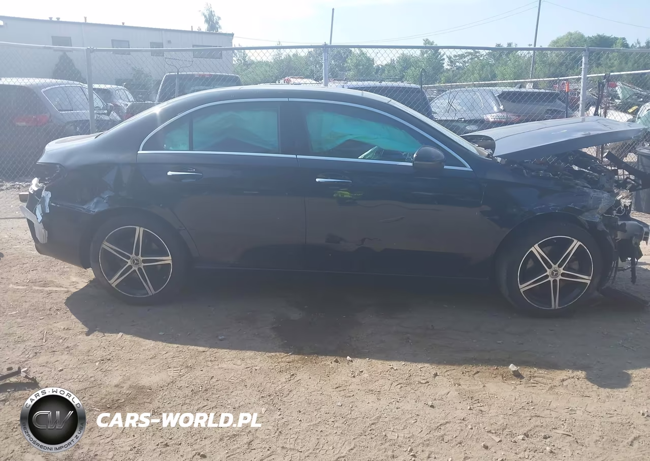 2019 Mercedes-Benz A 220 4Matic VIN:WDD3G4FB6KW029369 - 13