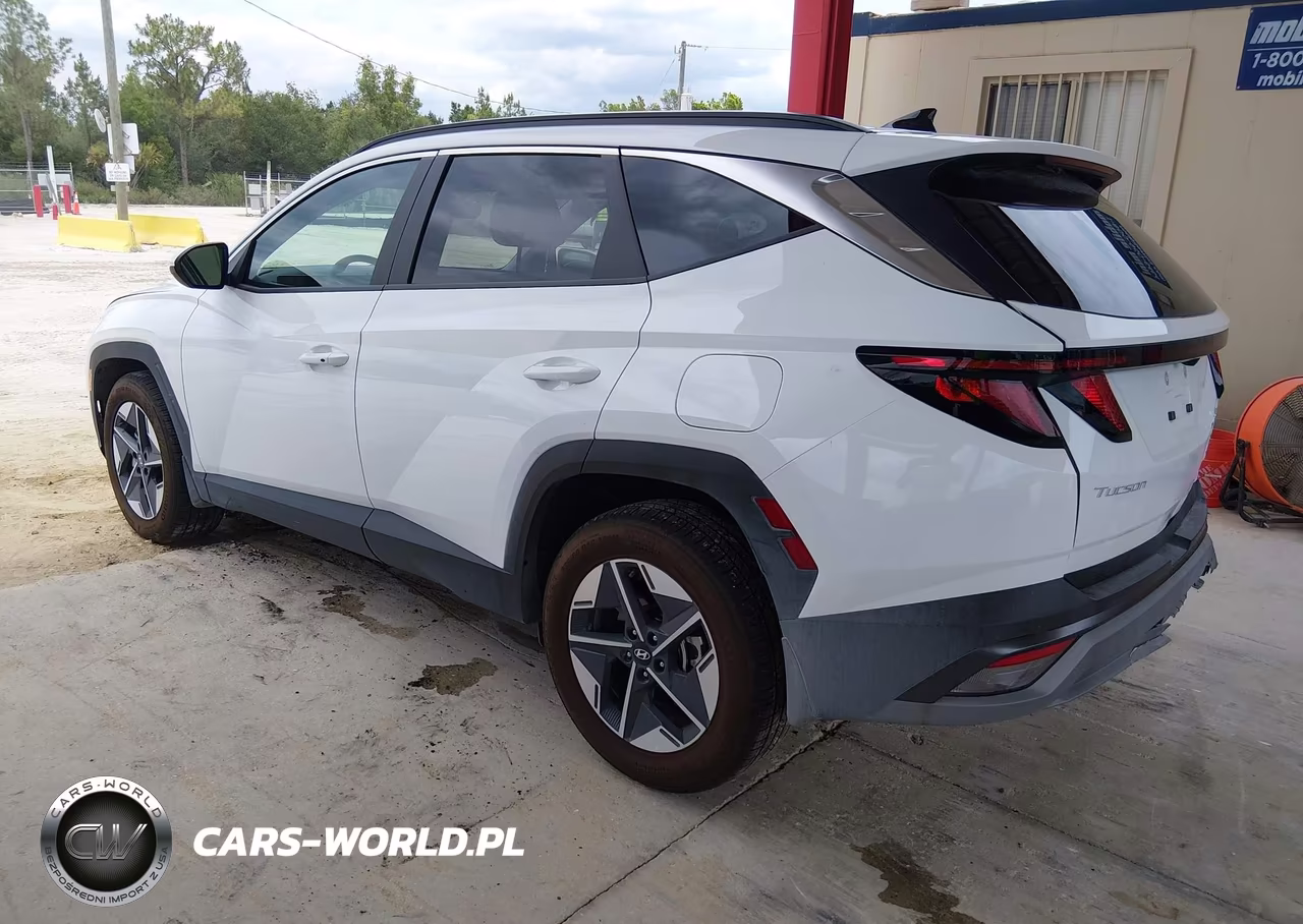 2026 Hyundai Tucson Sel VIN:5NMJB3DE0TH691802 - 3