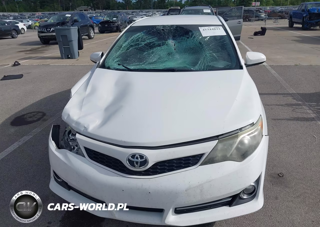 2014 Toyota Camry Se VIN:4T1BF1FK4EU332640 - 6