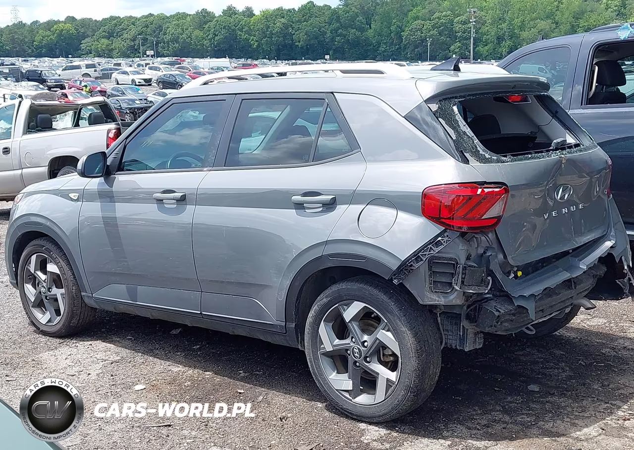2021 Hyundai Venue Sel VIN:KMHRC8A32MU110211 - 18