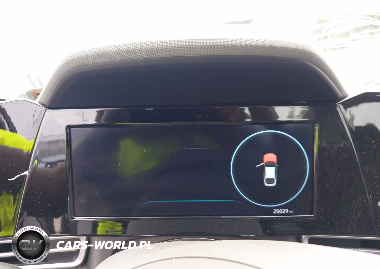 2022 Hyundai Elantra Sel VIN:5NPLS4AG5NH075409 - 7
