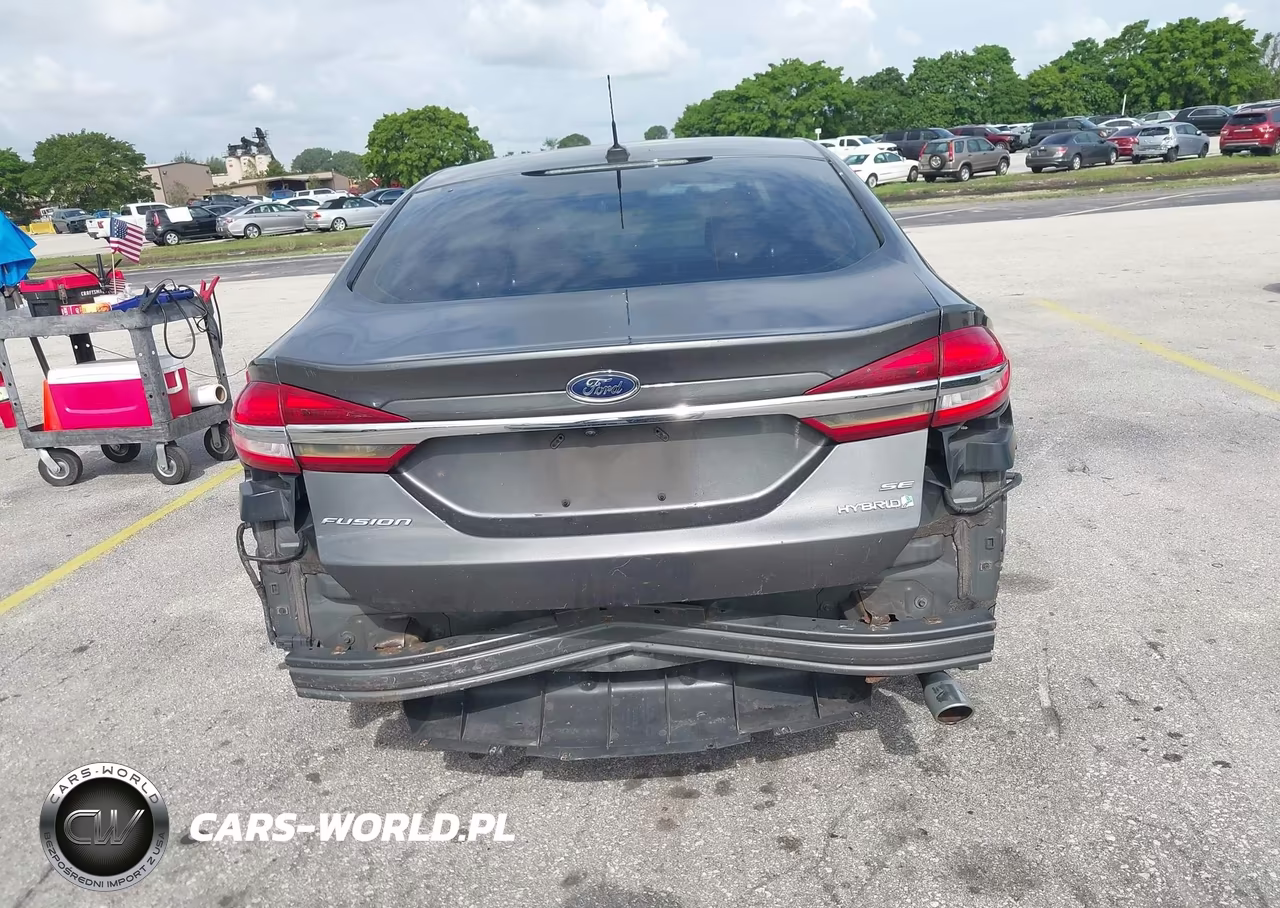 2018 Ford Fusion Hybrid Se VIN:3FA6P0LU7JR128344 - 16