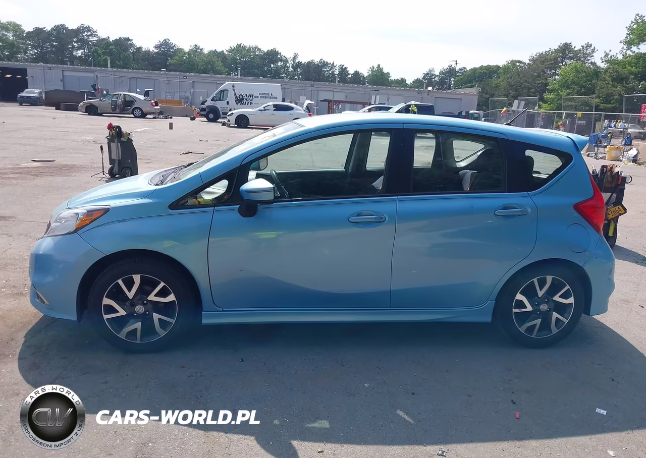 2015 Nissan Versa Note Sr VIN:3N1CE2CP9FL360546 - 14