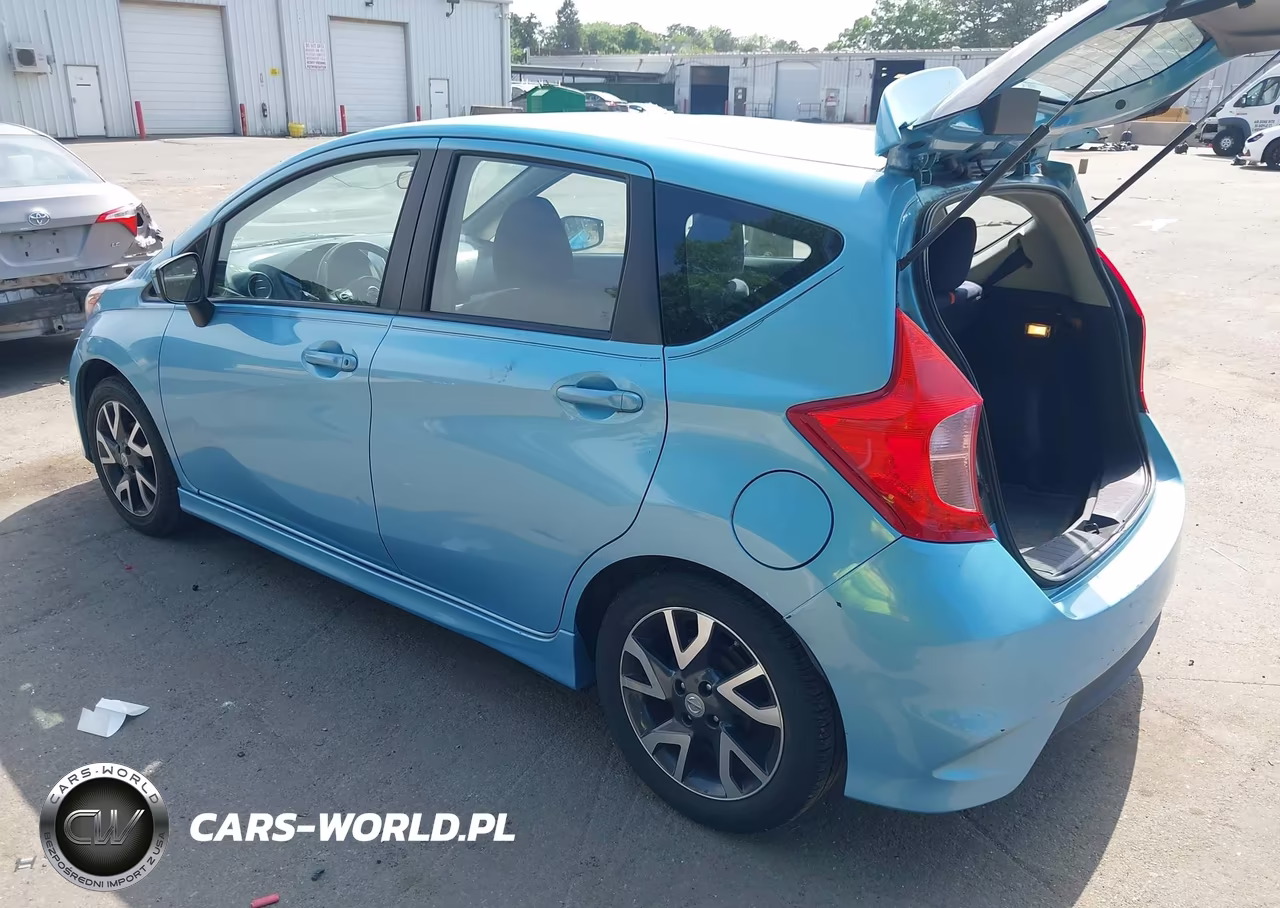 2015 Nissan Versa Note Sr VIN:3N1CE2CP9FL360546 - 3