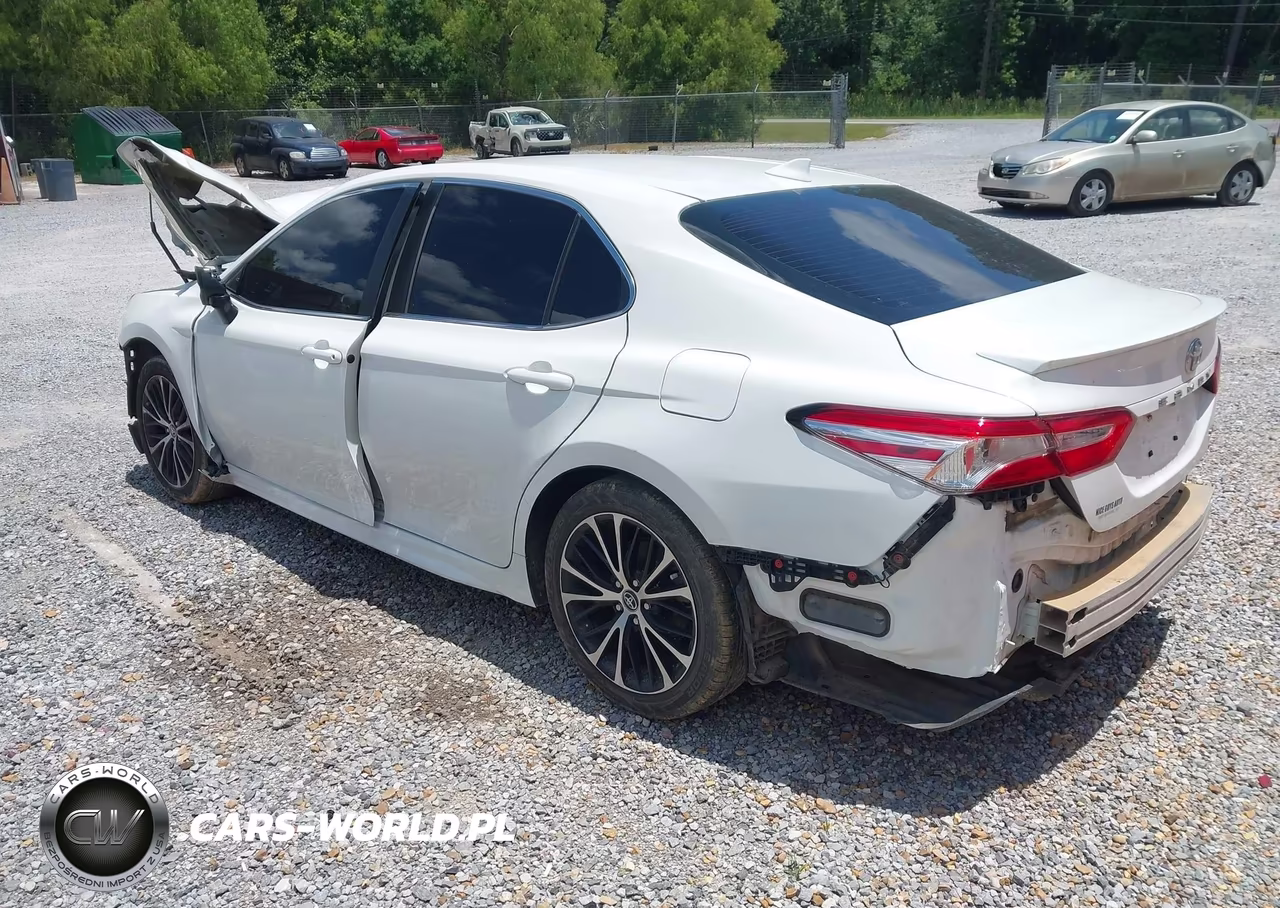 2020 Toyota Camry Se VIN:4T1G11AKXLU912354 - 3