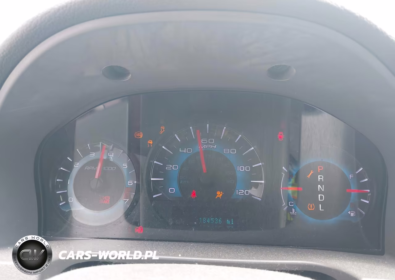 2011 Ford Fusion S VIN:3FAHP0GA3BR249740 - 7