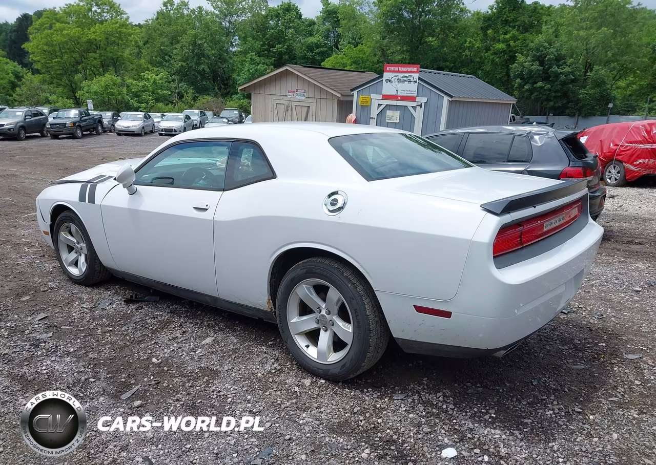 2014 Dodge Challenger Sxt VIN:2C3CDYAG2EH126864 - 3