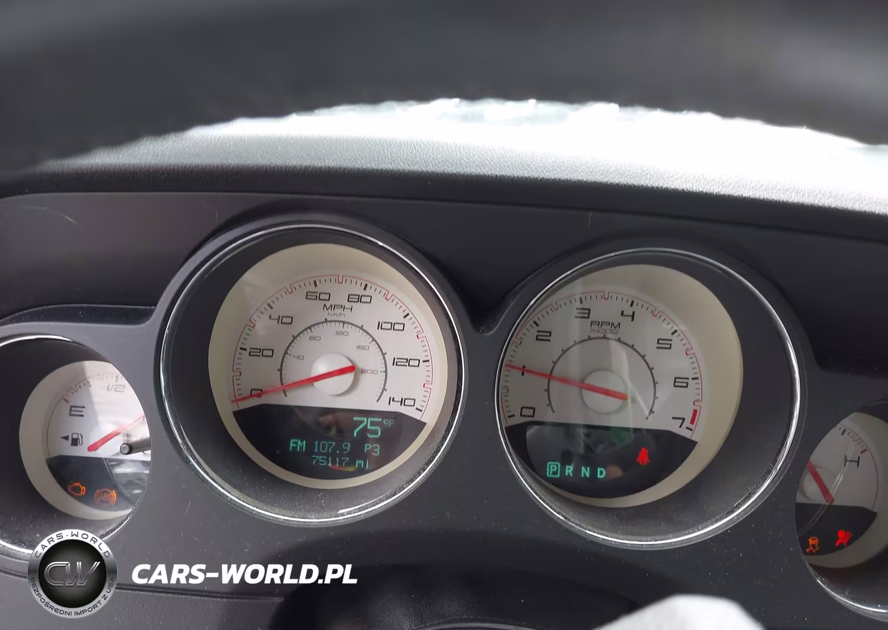 2014 Dodge Challenger Sxt VIN:2C3CDYAG2EH126864 - 7