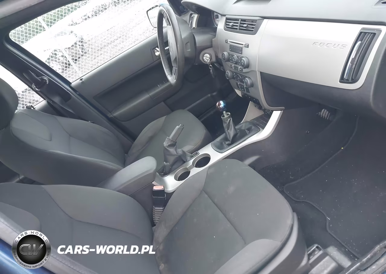2009 Ford Focus Ses VIN:1FAHP36NX9W103963 - 5