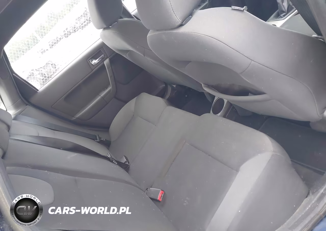 2009 Ford Focus Ses VIN:1FAHP36NX9W103963 - 8