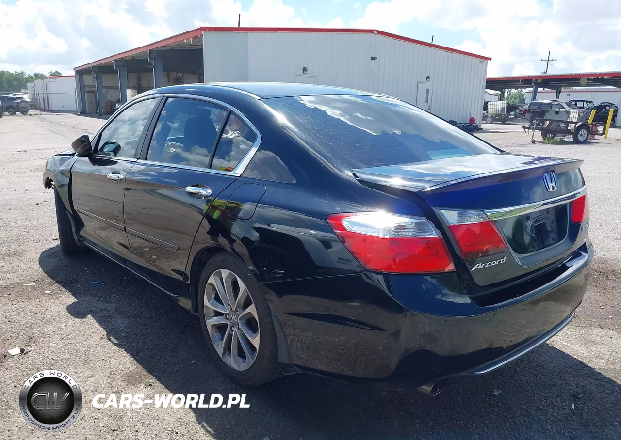 2013 Honda Accord Sport VIN:1HGCR2F5XDA077333 - 3