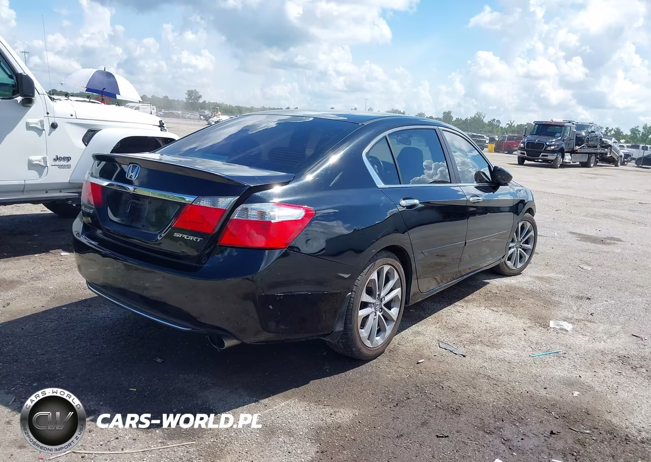 2013 Honda Accord Sport VIN:1HGCR2F5XDA077333 - 4