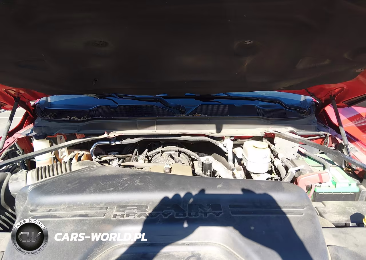 2019 Ram 3500 Chassis Tradesman-Slt VIN:3C7WRTAJ2KG559088 - 10