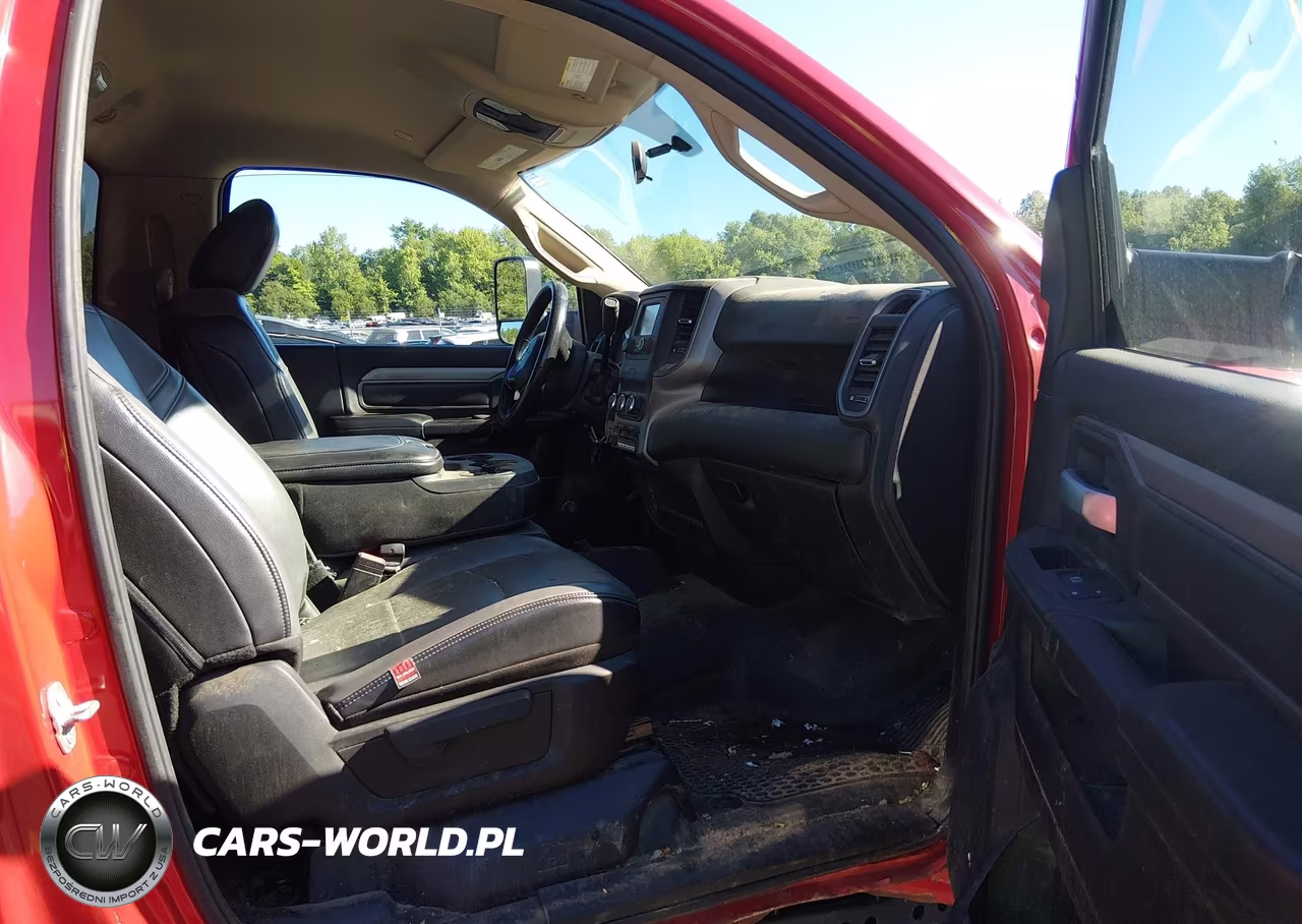 2019 Ram 3500 Chassis Tradesman-Slt VIN:3C7WRTAJ2KG559088 - 5