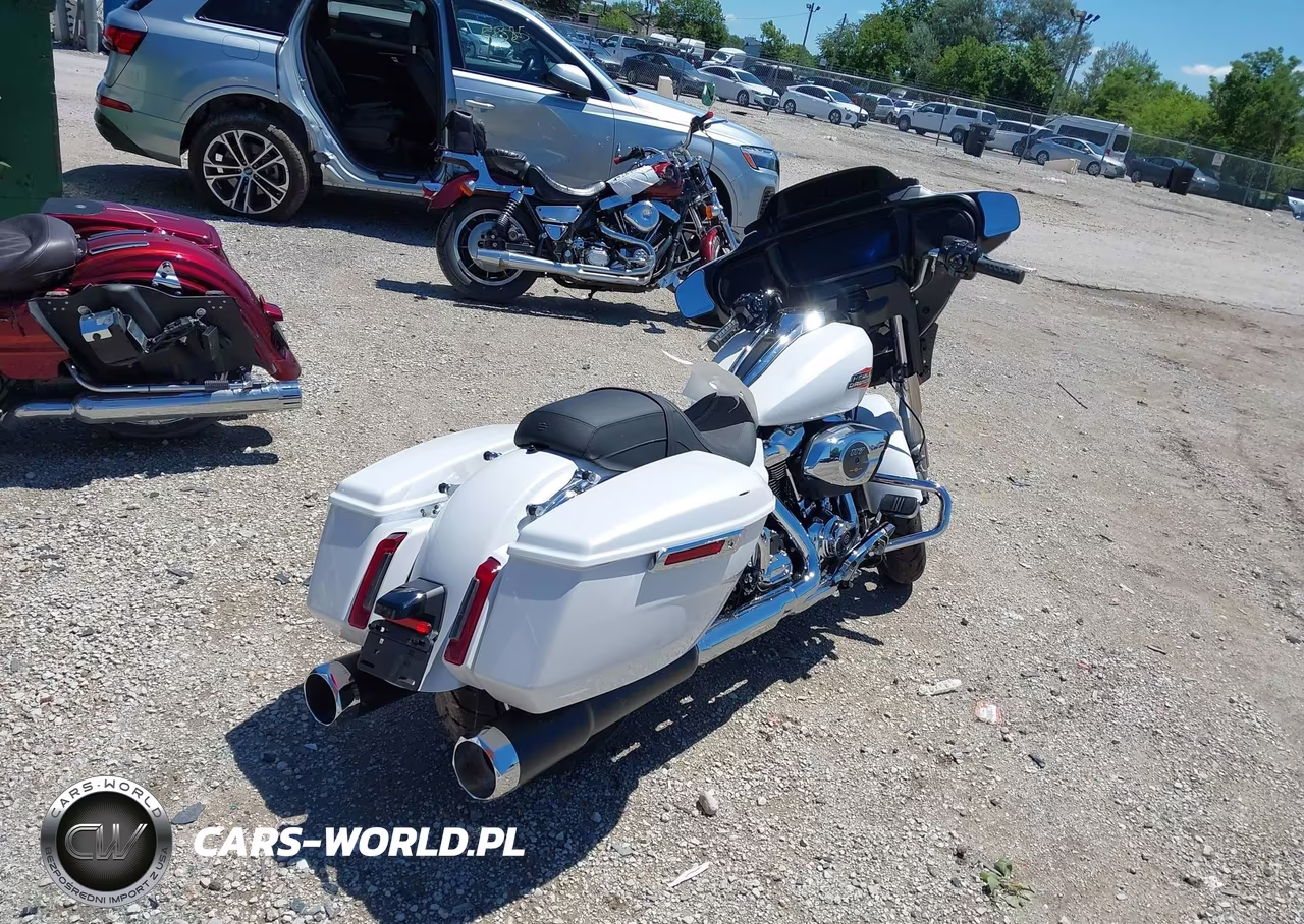 2024 Harley-Davidson Flhx VIN:1HD1KB718RB638053 - 4