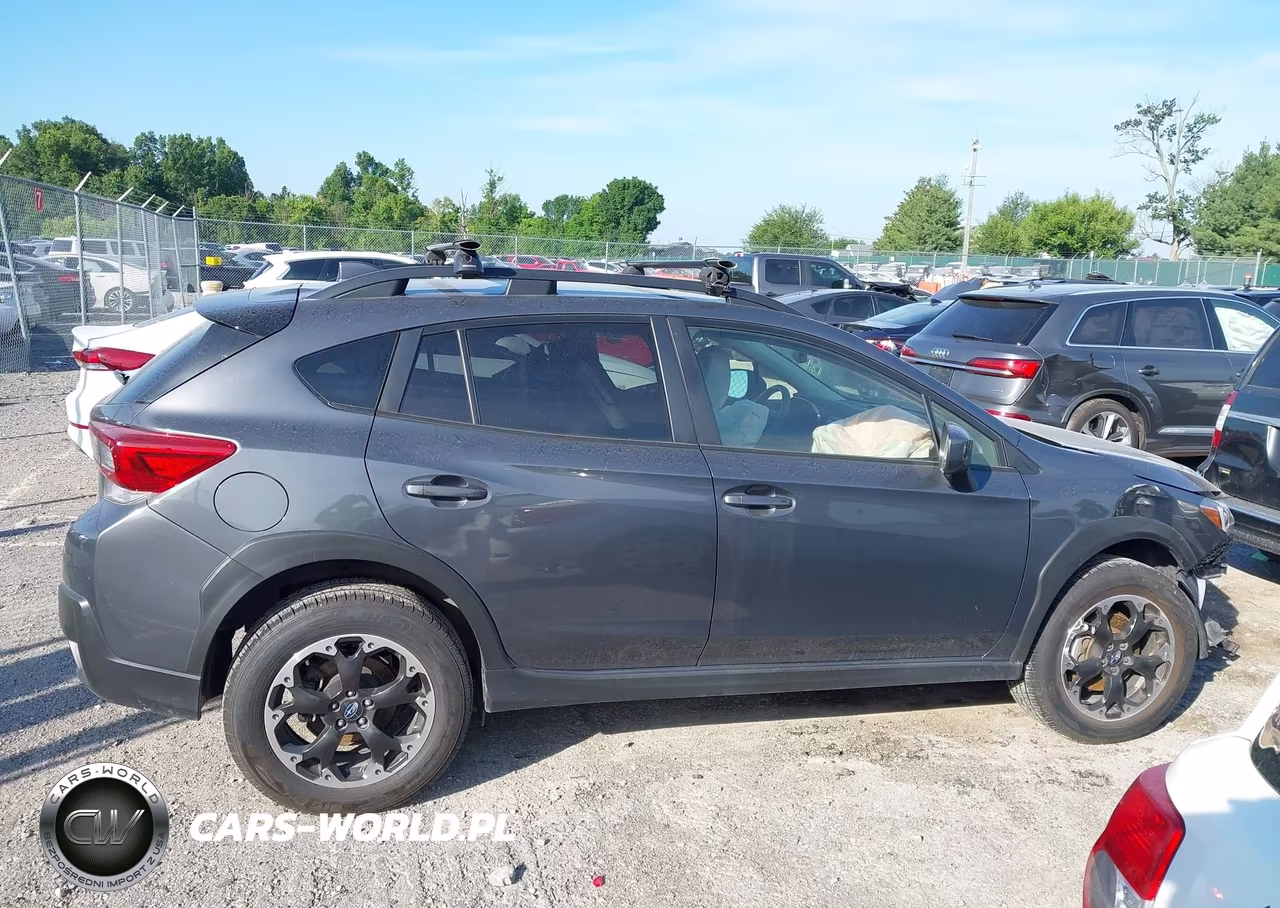 2021 Subaru Crosstrek Premium VIN:JF2GTAEC5M8330062 - 14