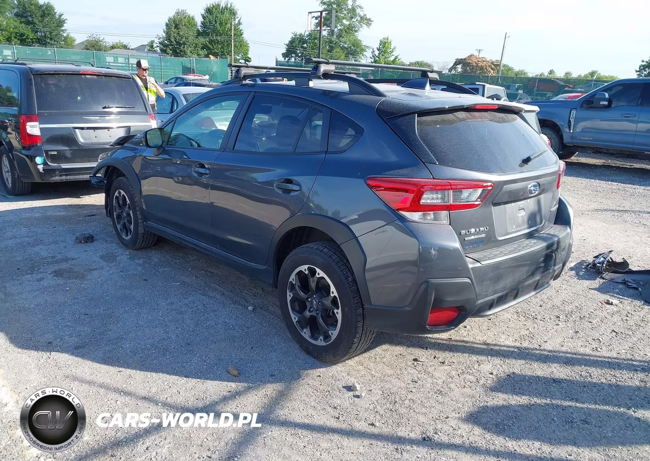 2021 Subaru Crosstrek Premium VIN:JF2GTAEC5M8330062 - 3