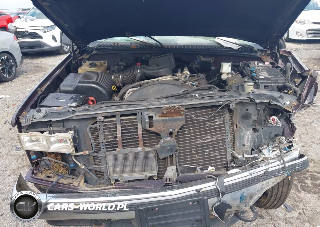 1996 Chevrolet Suburban K1500 VIN:3GNFK16R5TG137216 - 10
