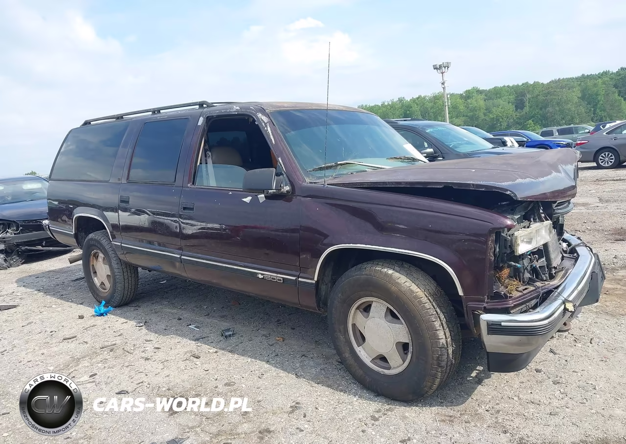 1996 Chevrolet Suburban K1500 VIN:3GNFK16R5TG137216 - 14
