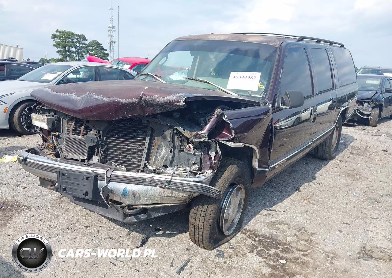 1996 Chevrolet Suburban K1500 VIN:3GNFK16R5TG137216 - 2