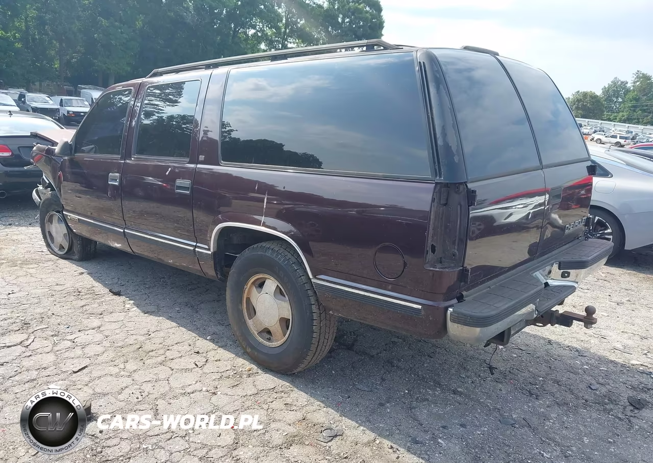 1996 Chevrolet Suburban K1500 VIN:3GNFK16R5TG137216 - 3