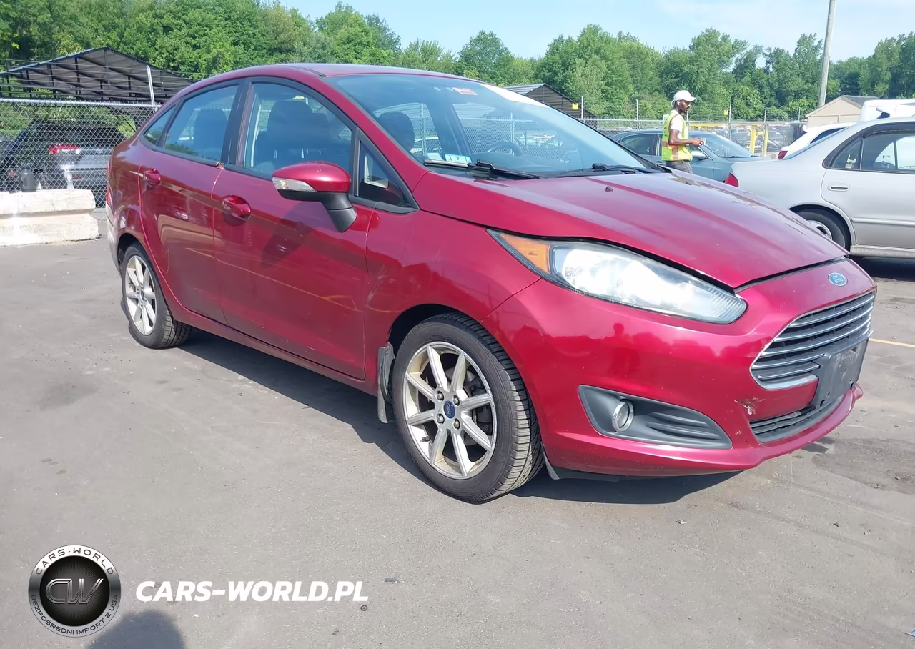 2014 Ford Fiesta Se – zdjęcie 1 z 11