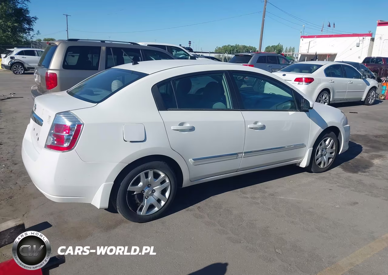 2010 Nissan Sentra 2.0S VIN:3N1AB6AP9AL643533 - 4