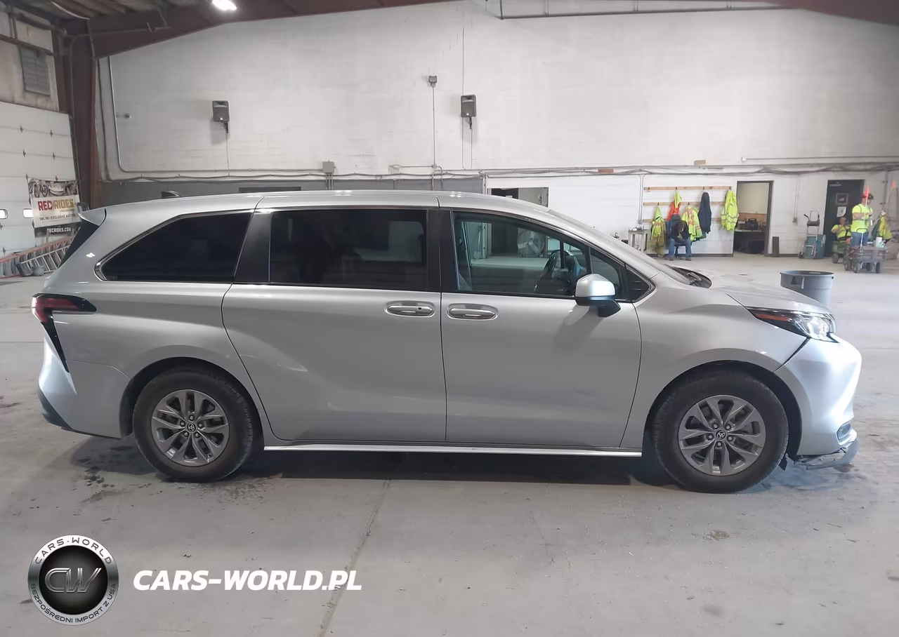 2022 Toyota Sienna Le VIN:5TDKSKFC1NS066044 - 13