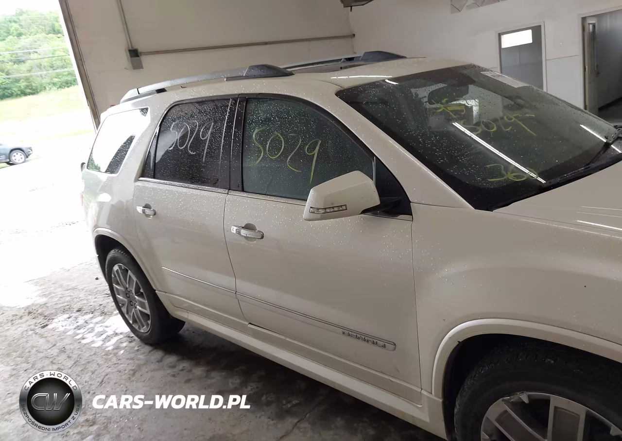 2011 GMC Acadia Denali VIN:1GKKVTED2BJ356605 - 12