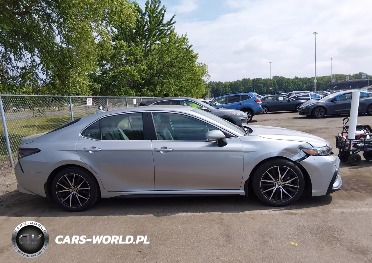 2024 Toyota Camry Se VIN:4T1G11BKXRU116579 - 13