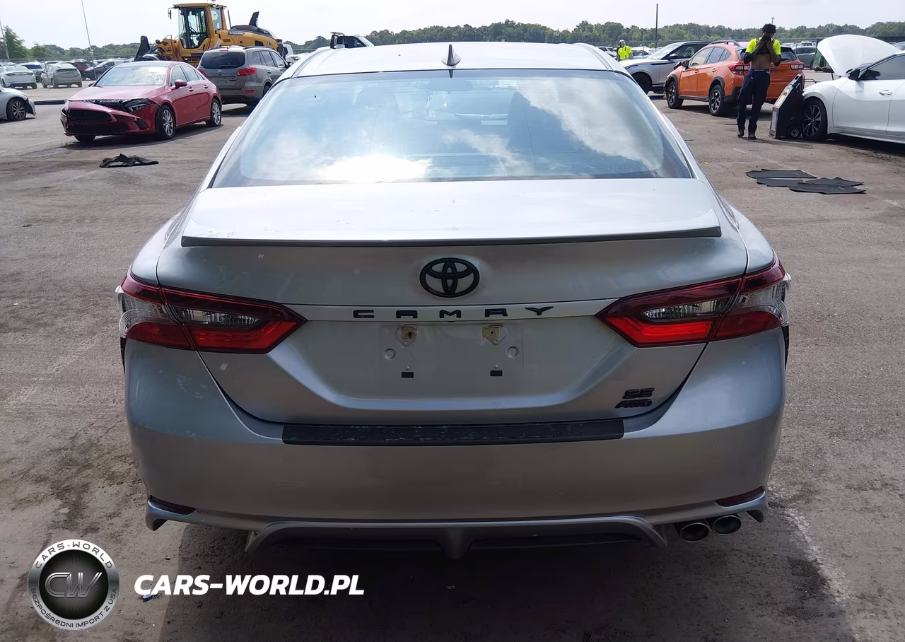 2024 Toyota Camry Se VIN:4T1G11BKXRU116579 - 16