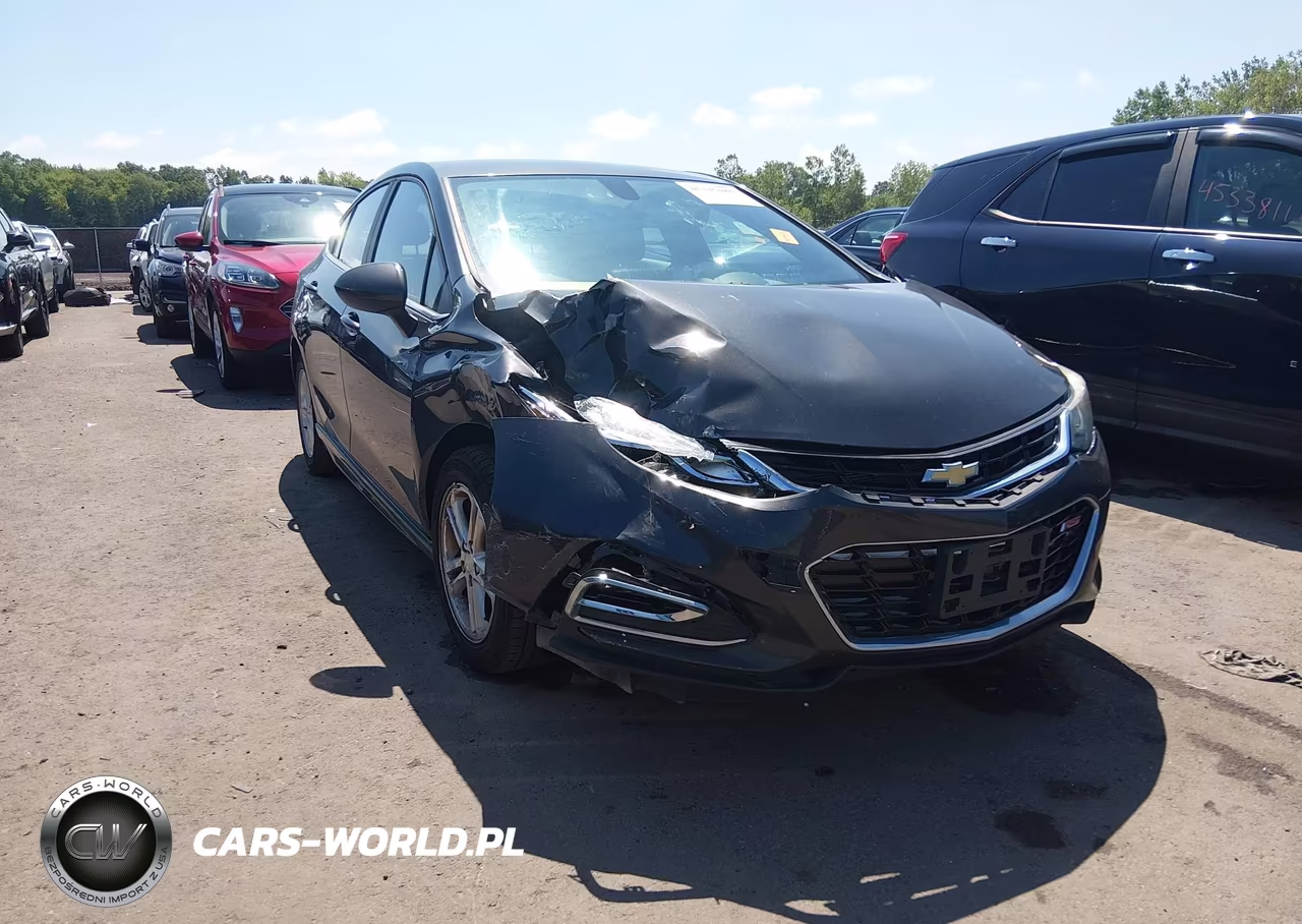 2017 Chevrolet Cruze Lt Auto – zdjęcie 1 z 16