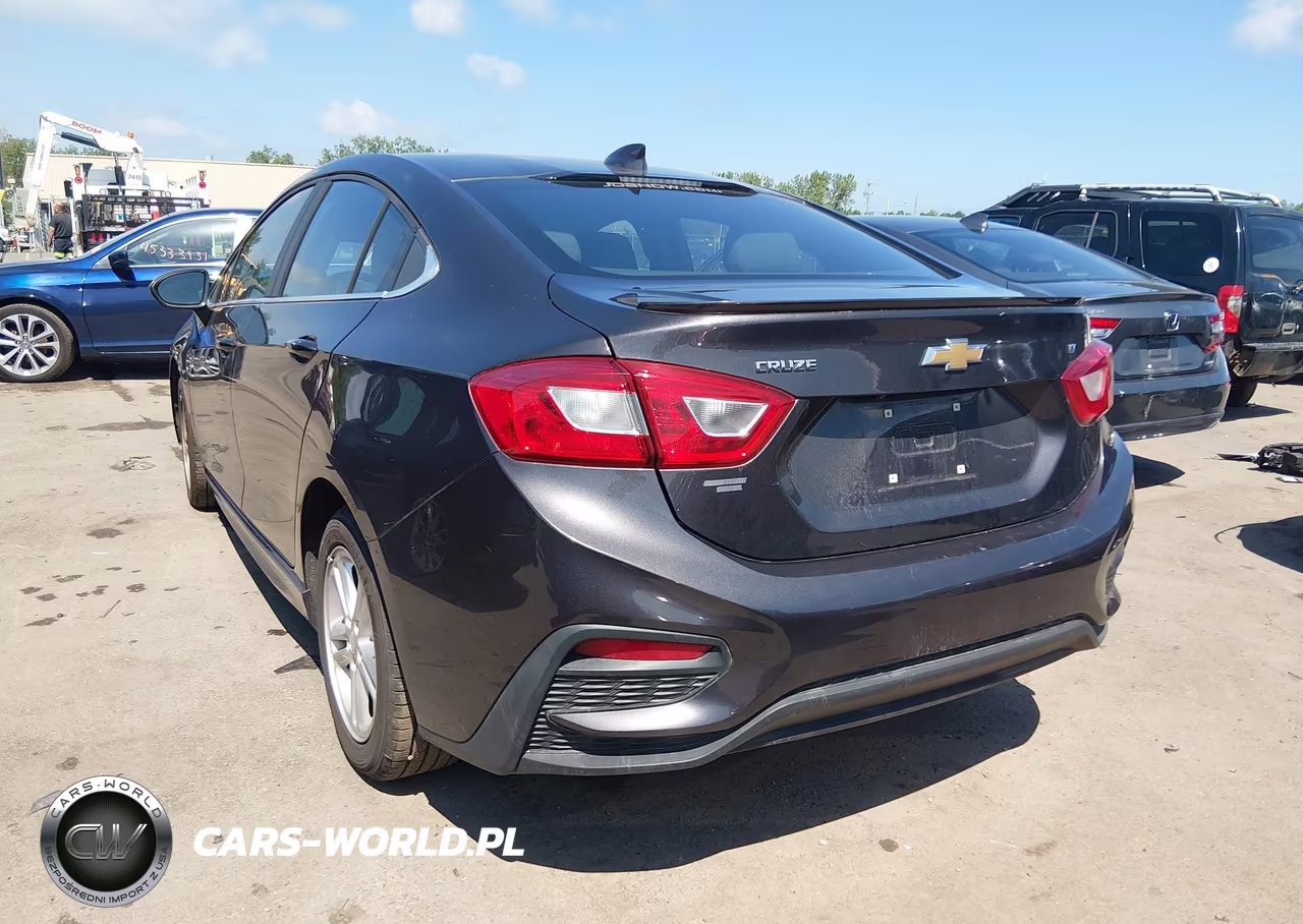 2017 Chevrolet Cruze Lt Auto VIN:1G1BE5SM3H7270861 - 3