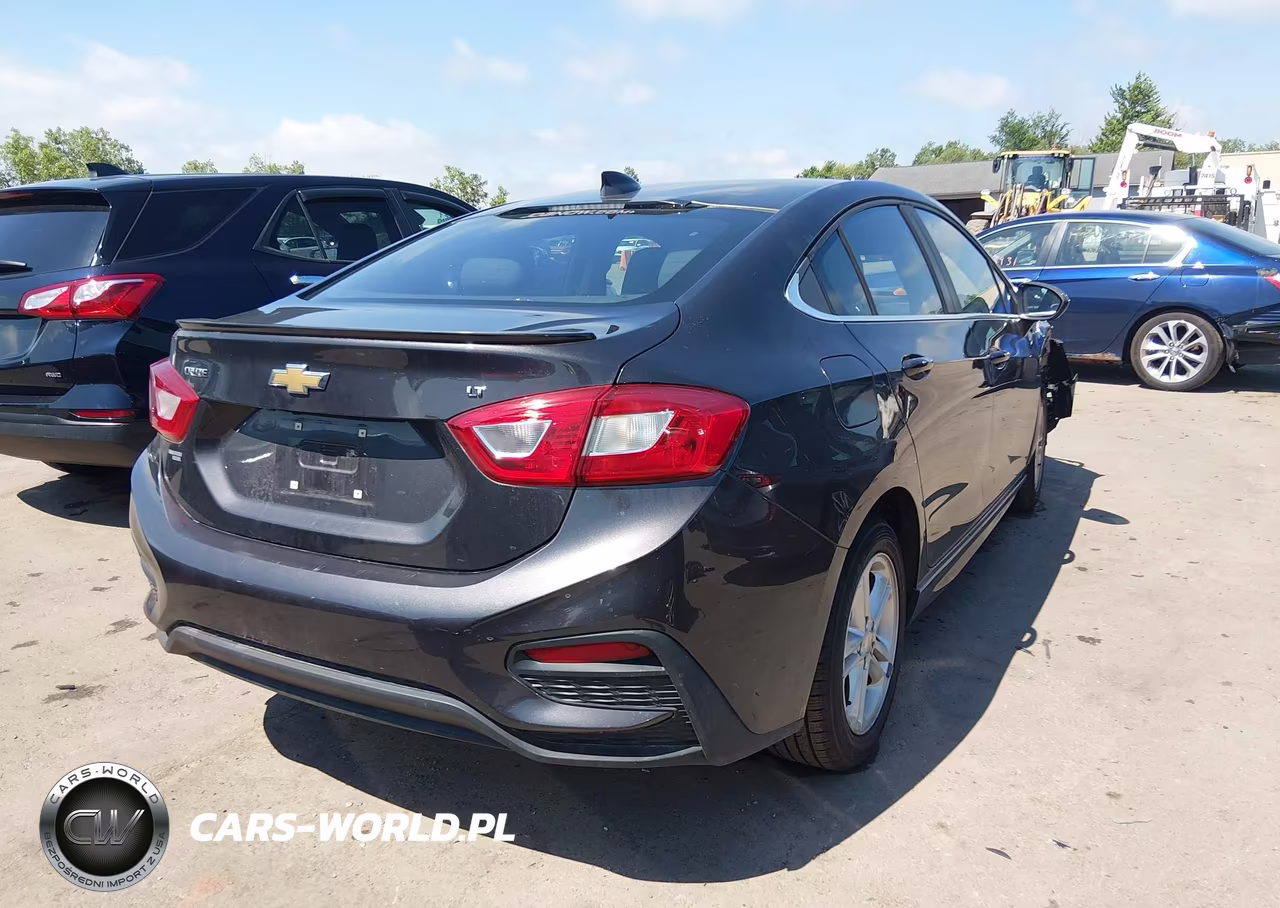 2017 Chevrolet Cruze Lt Auto VIN:1G1BE5SM3H7270861 - 4