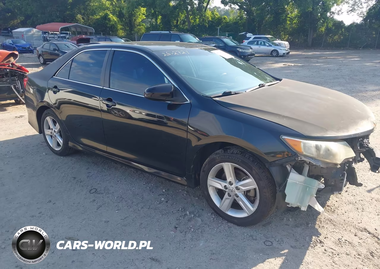 2013 Toyota Camry Se – zdjęcie 1 z 16