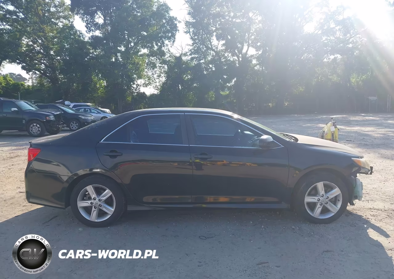 2013 Toyota Camry Se VIN:4T1BF1FK0DU712640 - 13