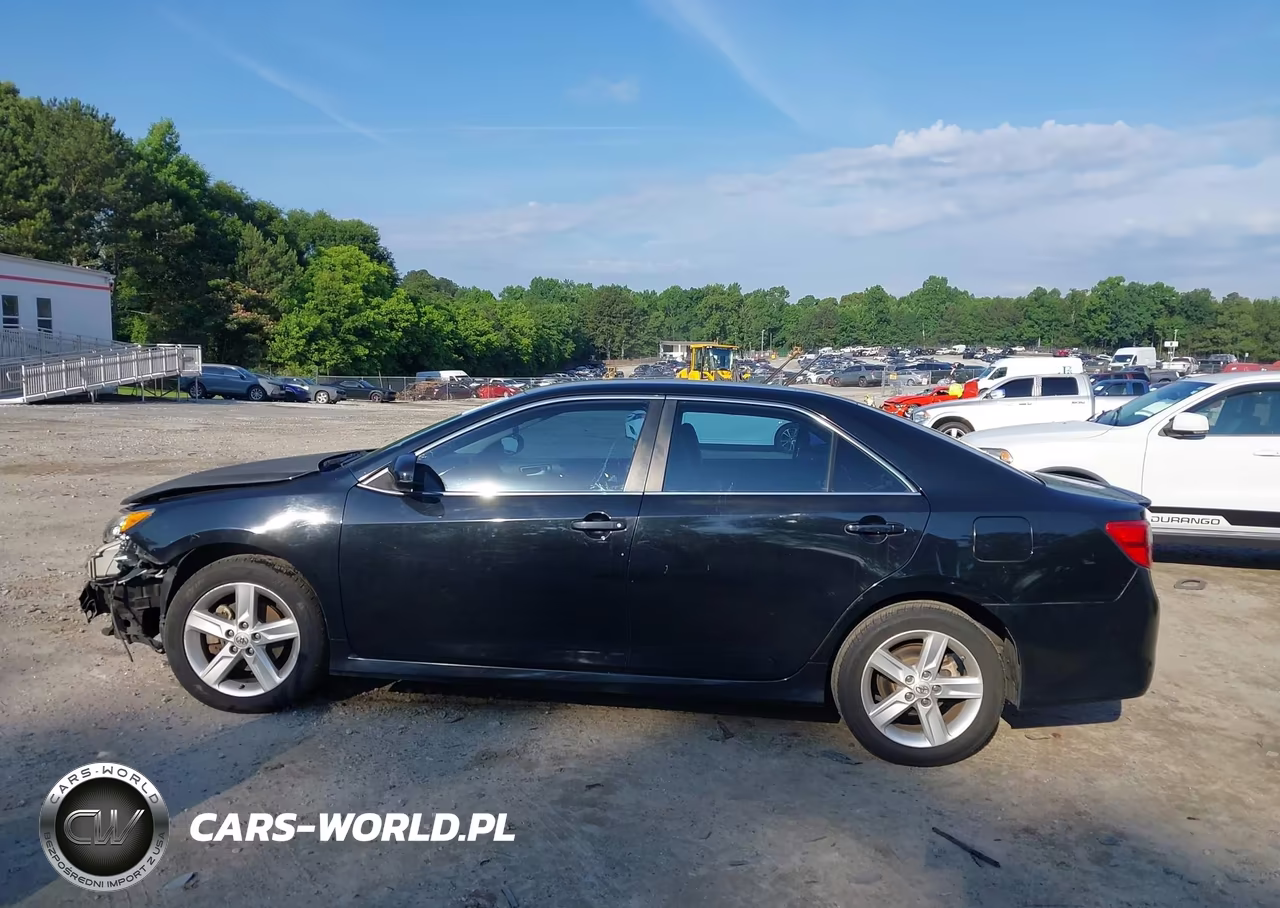 2013 Toyota Camry Se VIN:4T1BF1FK0DU712640 - 14