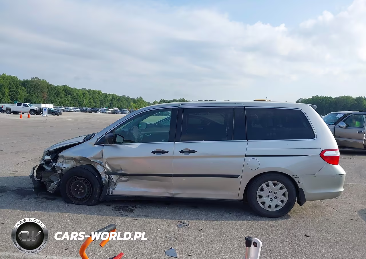 2006 Honda Odyssey Lx VIN:5FNRL38236B099462 - 14