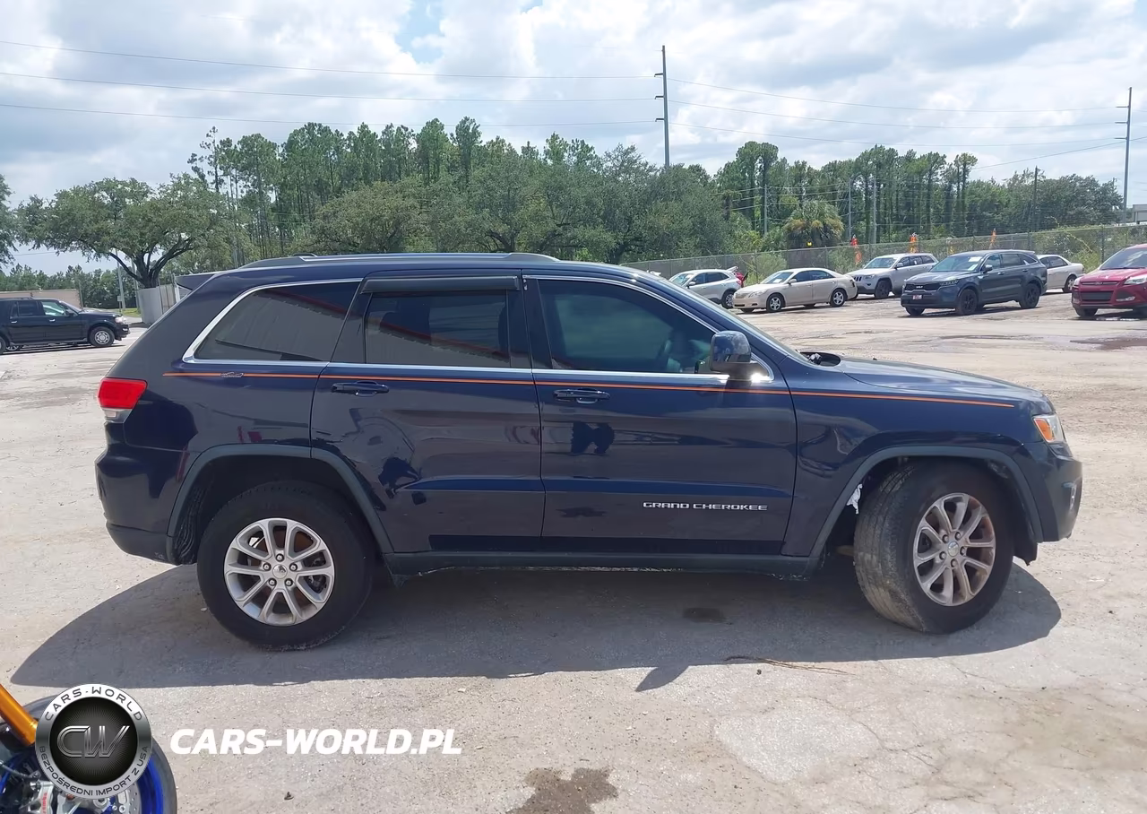 2016 Jeep Grand Cherokee Laredo VIN:1C4RJEAG3GC344783 - 13