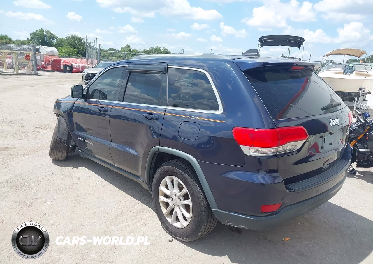 2016 Jeep Grand Cherokee Laredo VIN:1C4RJEAG3GC344783 - 3