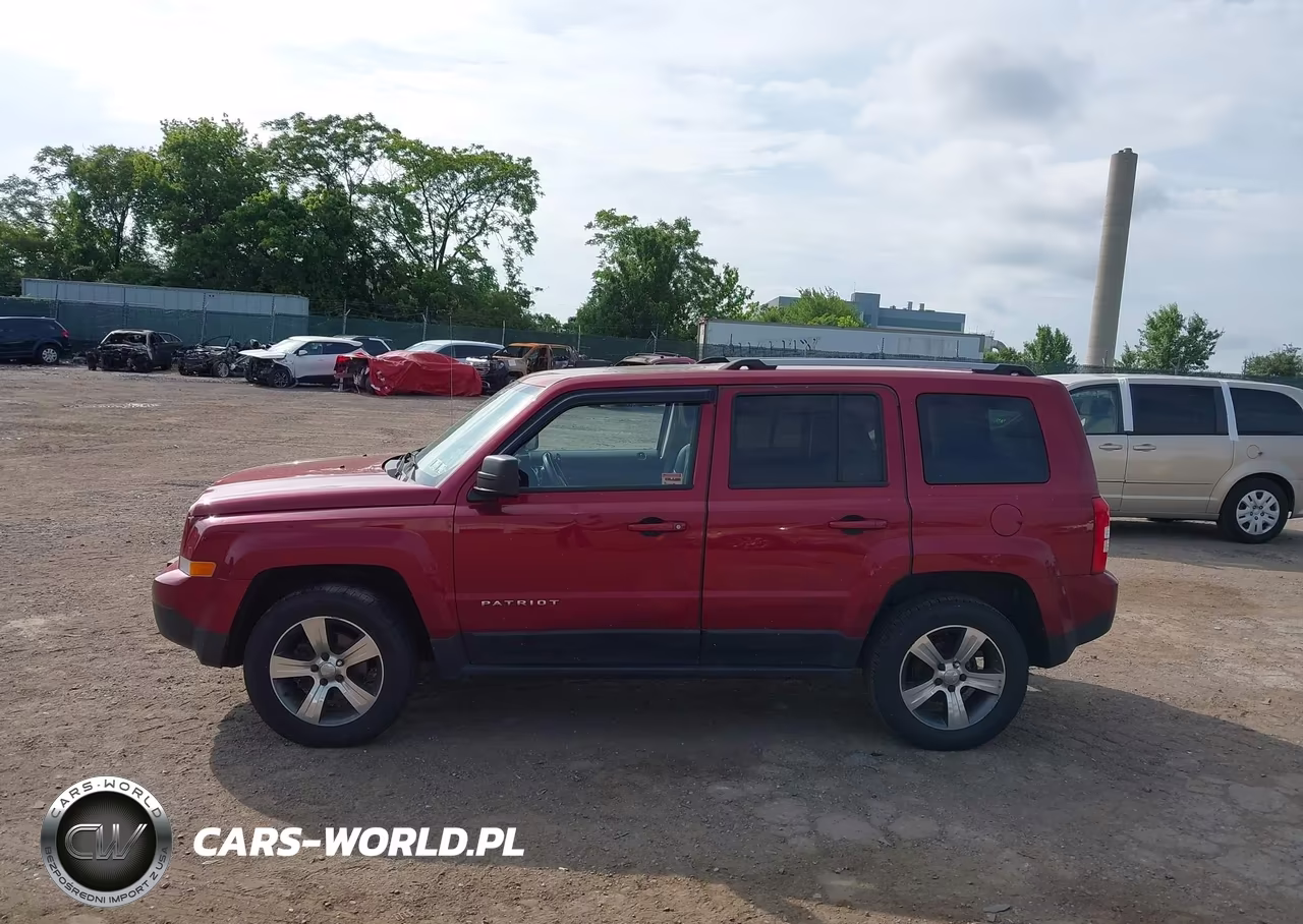 2017 Jeep Patriot High Altitude 4X4 VIN:1C4NJRFB9HD128547 - 14
