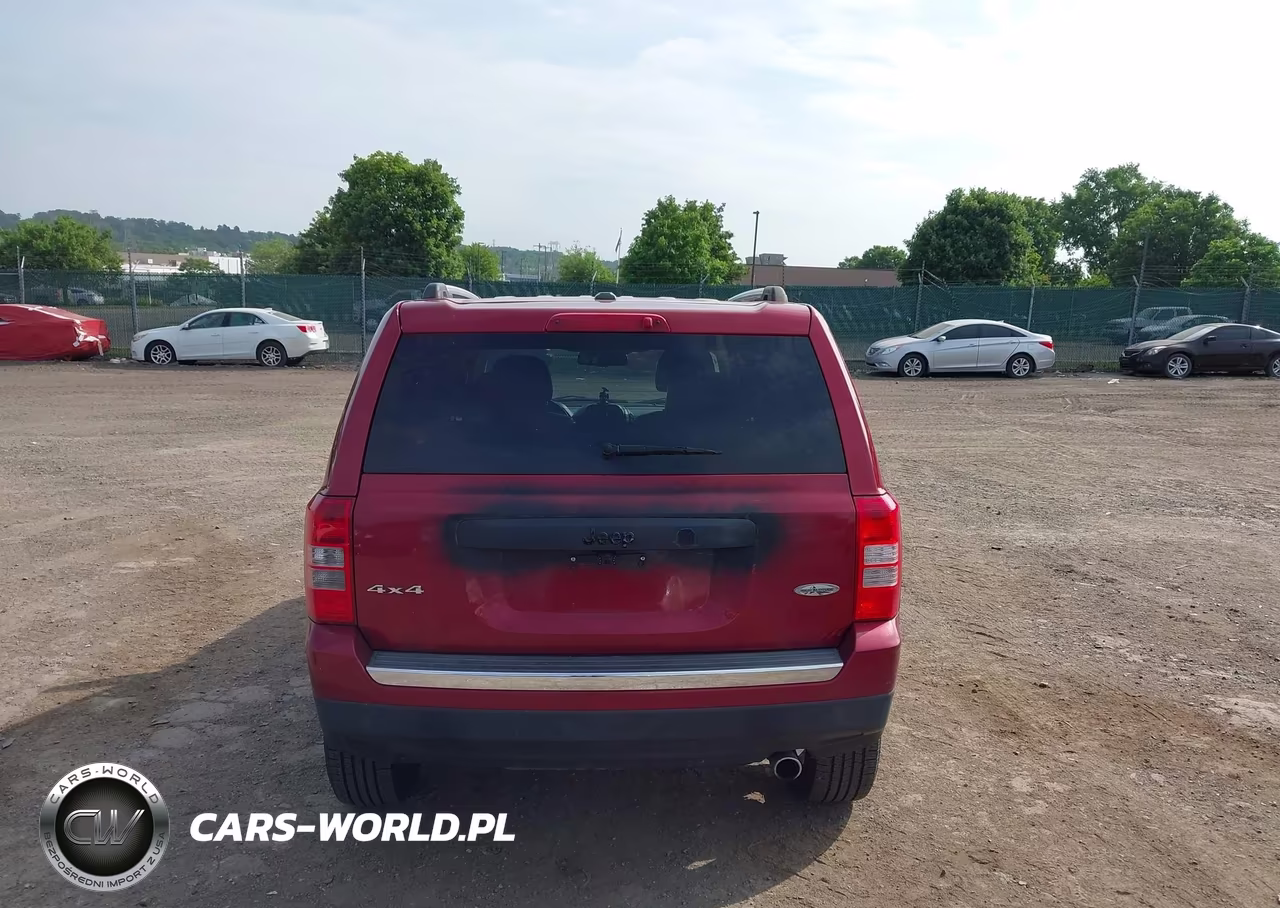 2017 Jeep Patriot High Altitude 4X4 VIN:1C4NJRFB9HD128547 - 16