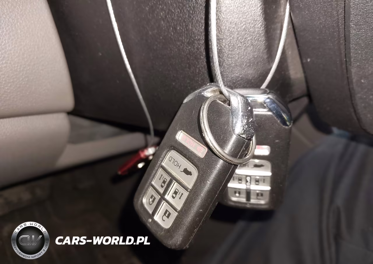 2017 Honda Odyssey Ex-L VIN:5FNRL5H63HB008353 - 11