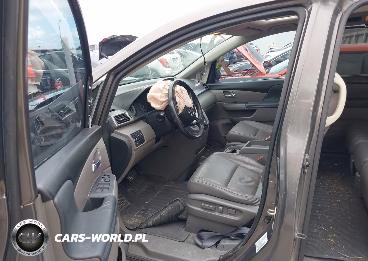 2017 Honda Odyssey Ex-L VIN:5FNRL5H63HB008353 - 5